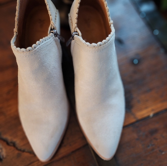 Frye Shoes - Frye boots